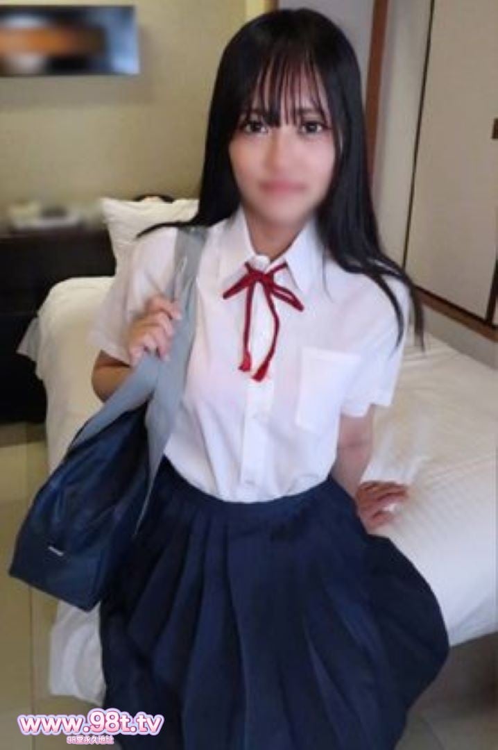 FC2PPV-4747433- 無修正＜愛嬌抜群！膨らみかけDカップ＞愛嬌あってノリよくて笑顔が可愛いＤカップちゃん初